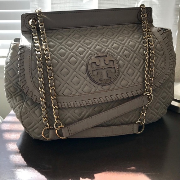 🌸🌺Tory Burch Large Marion Quilted Saddle Bag🌸🌺 - Picture 1 of 12